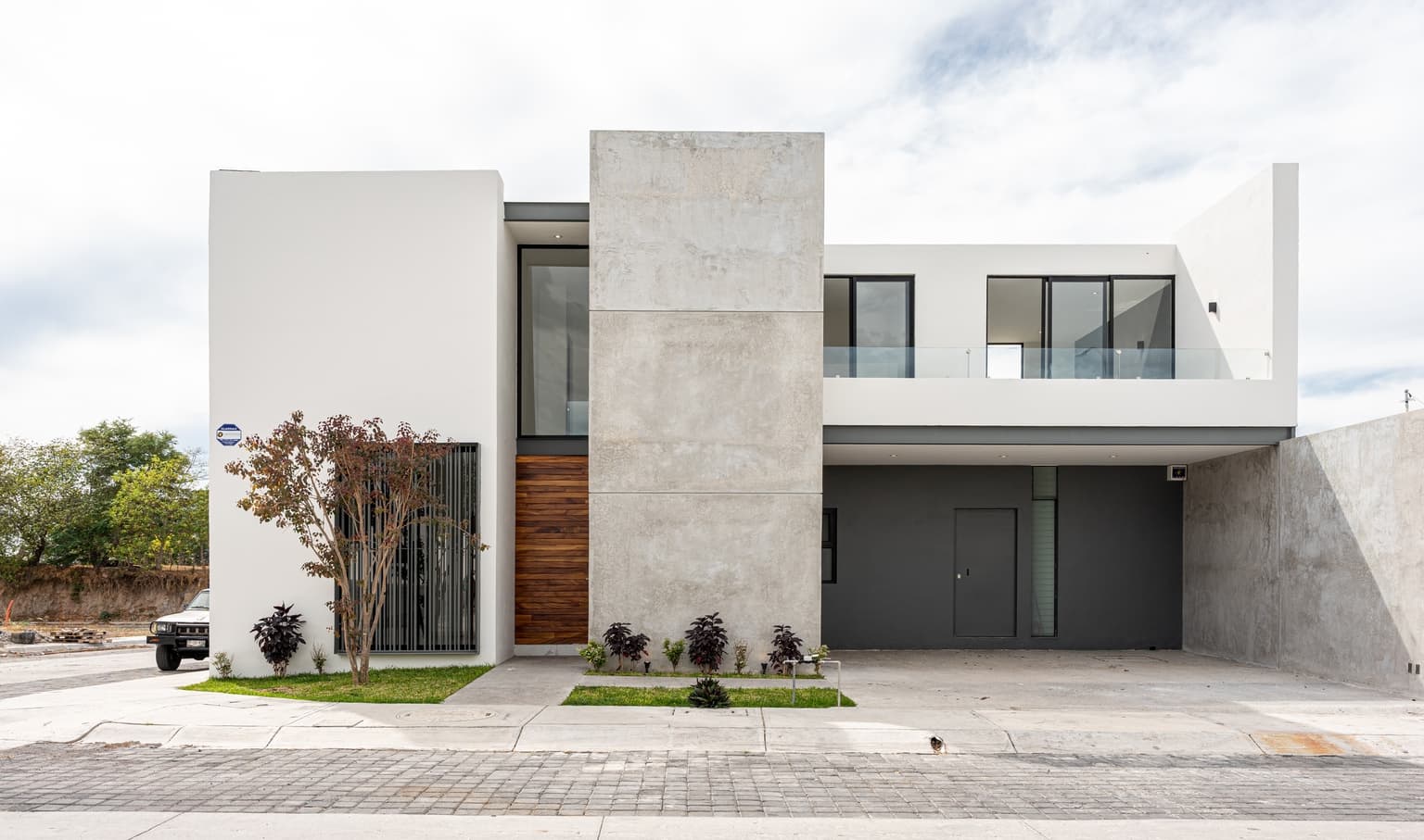 Noise Pollution Mitigation in High-Density Residential Fit-Out Projects