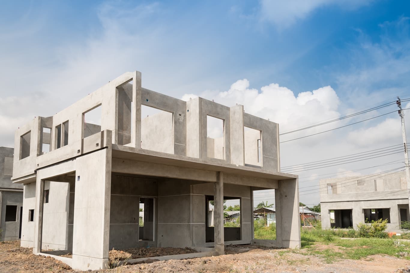 contractors in uae