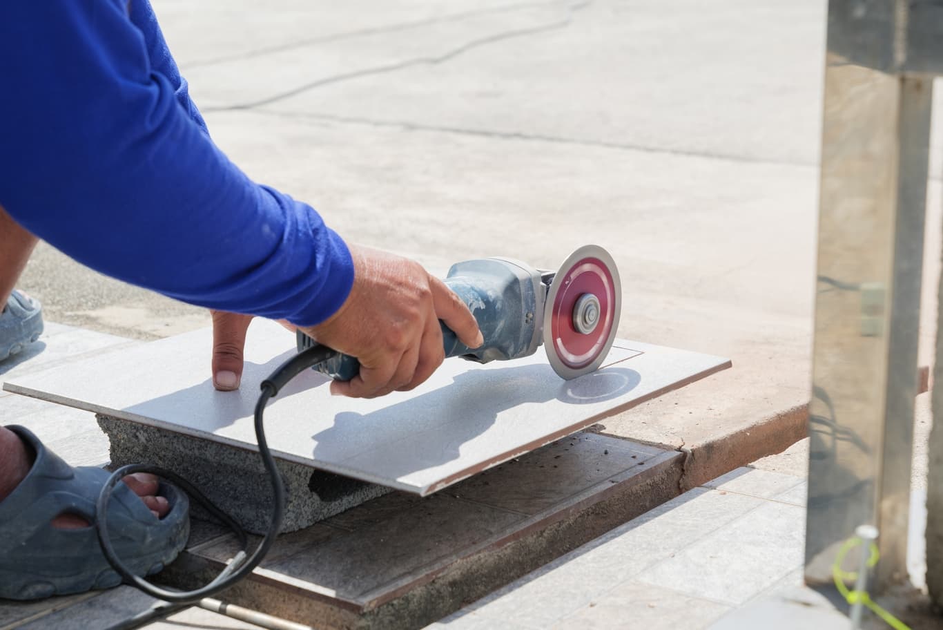 retail fit-out pricing UAE