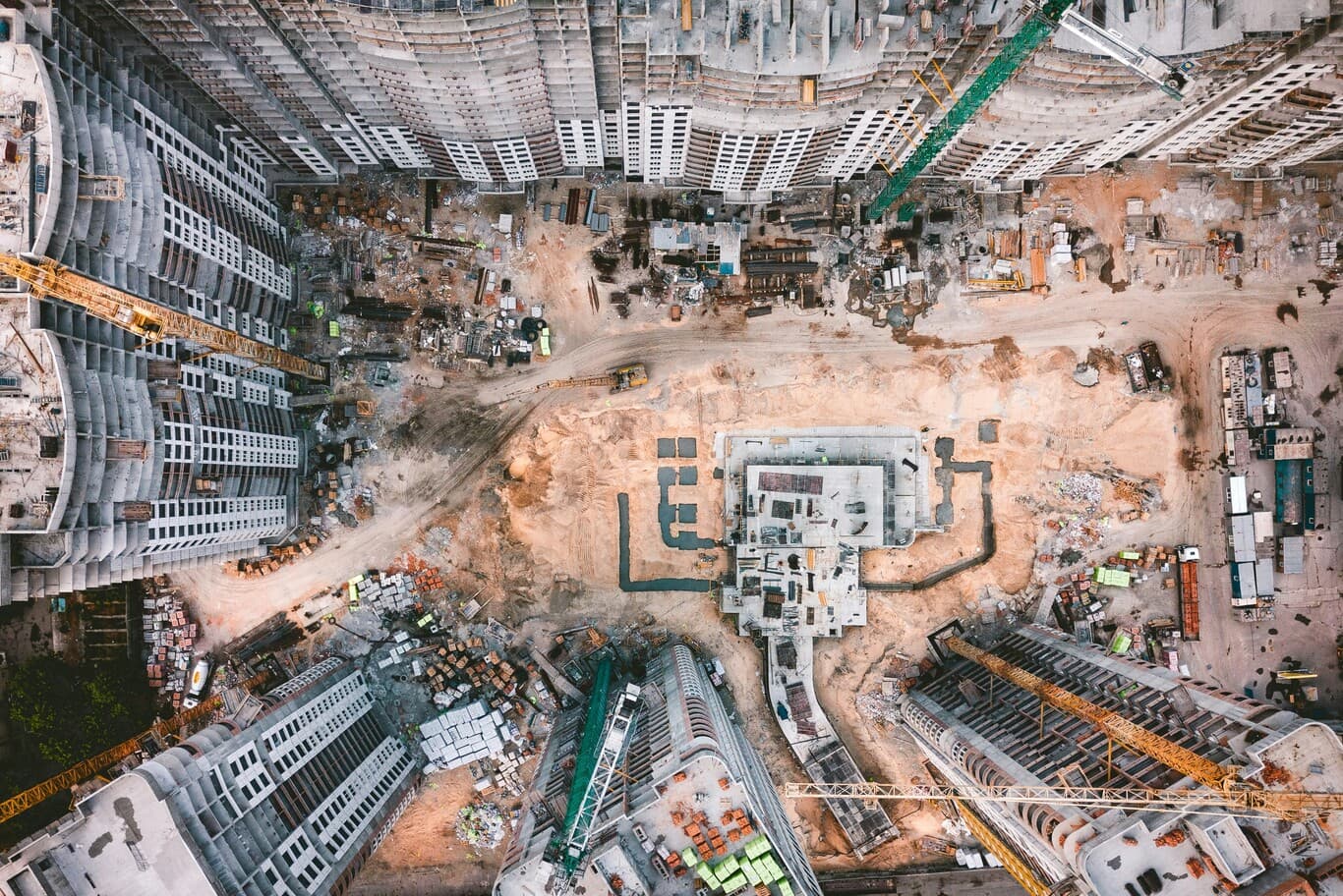 shell and core contractor Dubai