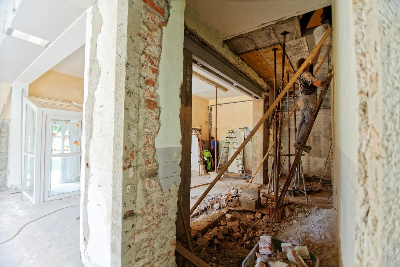 apartment renovation Dubai