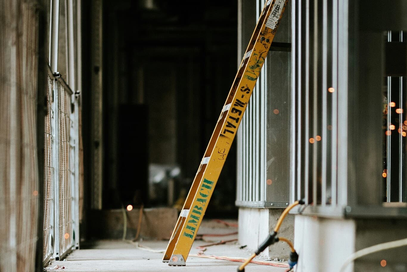 commercial fit-out timeline Dubai