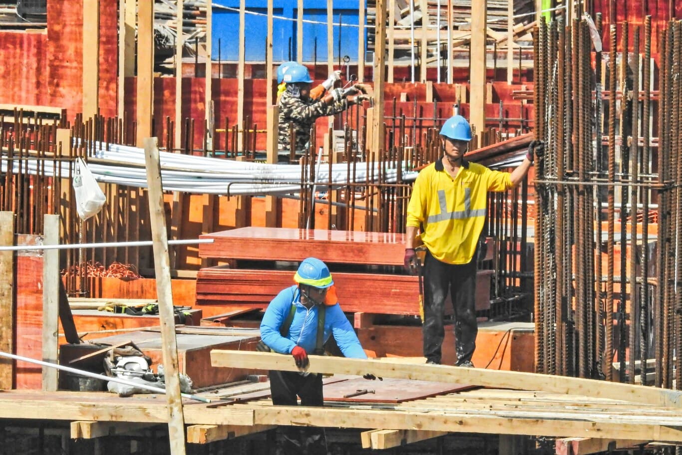 how to evaluate a contractor Dubai