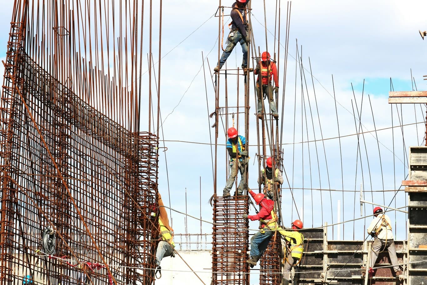 specialist contractors Dubai